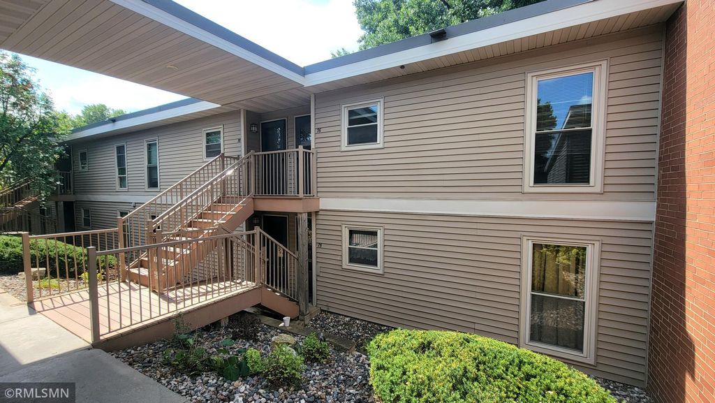 110276 Village Road, Chaska, MN 55318 — photo 3