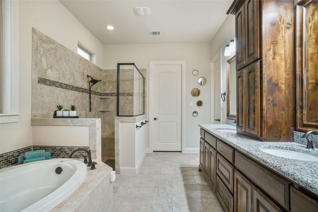 12205 Indian Creek Drive, Fort Worth, TX 76179