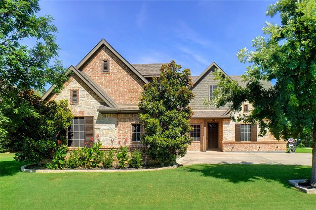 12205 Indian Creek Drive, Fort Worth, TX 76179