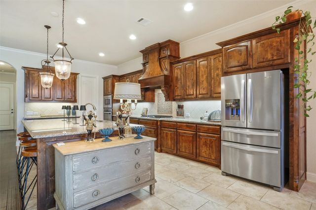 12205 Indian Creek Drive, Fort Worth, TX 76179