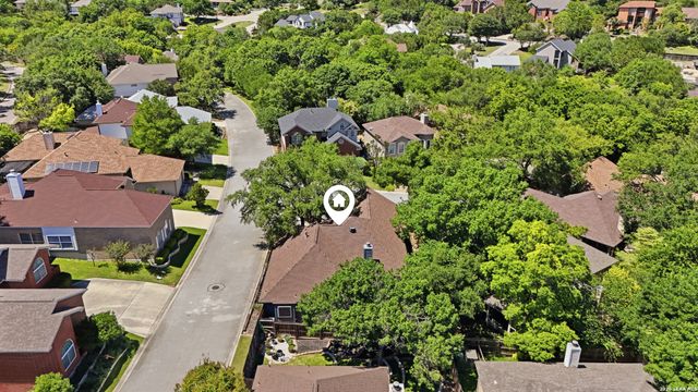 6618 LOST SPRING DR, San Antonio, TX 78256