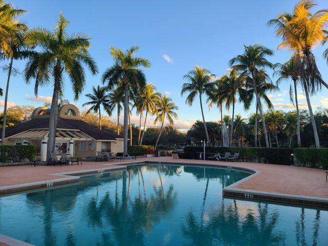 901 Lyons Road 1205, Coconut Creek, FL 33063