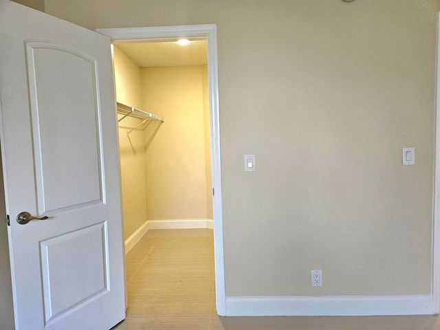 901 Lyons Road 1205, Coconut Creek, FL 33063