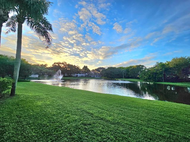 901 Lyons Road 1205, Coconut Creek, FL 33063