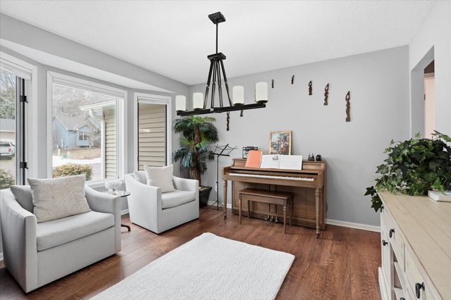 13476 Granada Avenue, Apple Valley, MN 55124