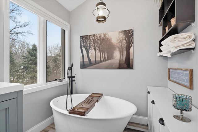 13476 Granada Avenue, Apple Valley, MN 55124