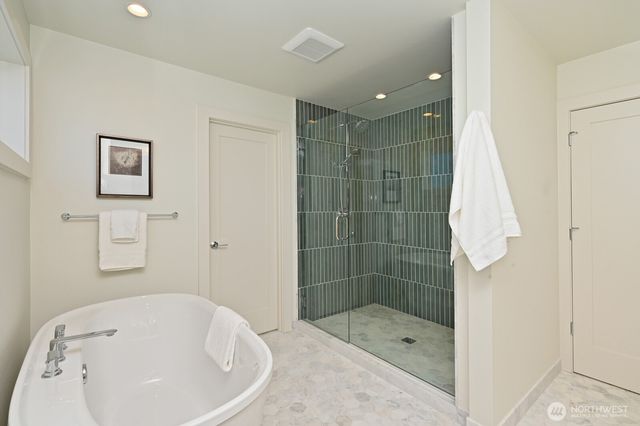 5620 6th Ave NW, Seattle, WA 98107
