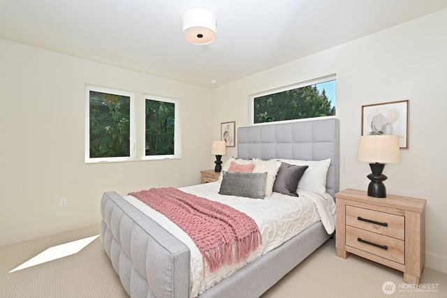5620 6th Ave NW, Seattle, WA 98107