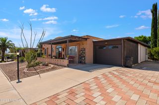 112 E La Grosella, Green Valley, AZ 85614