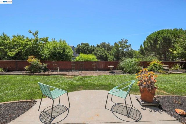 791 Wellfleet Dr, Vallejo, CA 94591