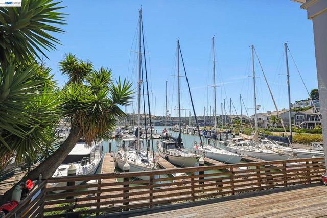 791 Wellfleet Dr, Vallejo, CA 94591