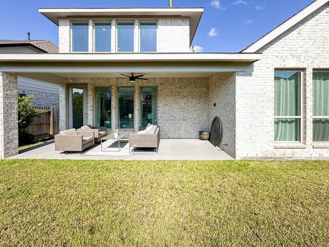 331 Texoma Plains Drive, Conroe, TX 77304