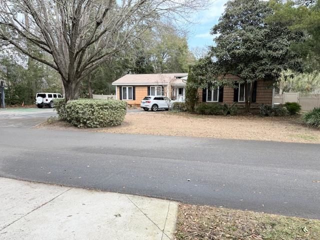 852 Riven Oak Dr., Murrells Inlet, SC 29576