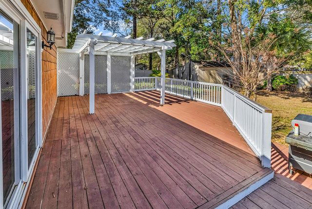 852 Riven Oak Dr., Murrells Inlet, SC 29576