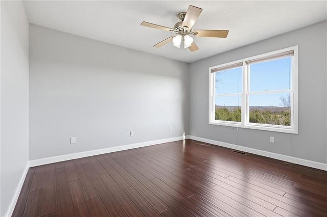 1902 E 300 Road, Lecompton, KS 66050