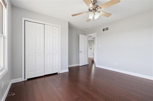 1902 E 300 Road, Lecompton, KS 66050