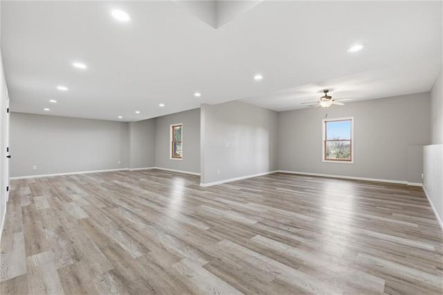 1902 E 300 Road, Lecompton, KS 66050