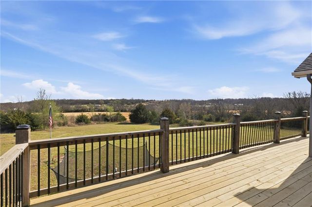 1902 E 300 Road, Lecompton, KS 66050