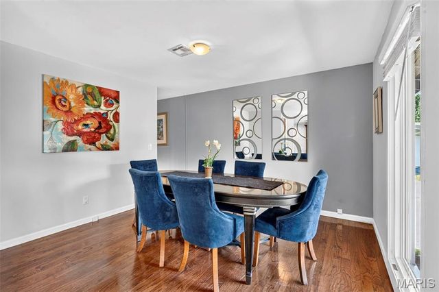 1504 Papillon Drive, St Louis, MO 63146