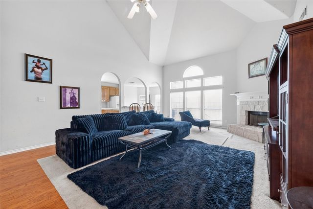 16615 Barrett Post Lane, Houston, TX 77095