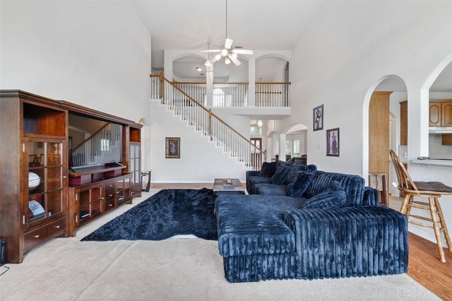 16615 Barrett Post Lane, Houston, TX 77095