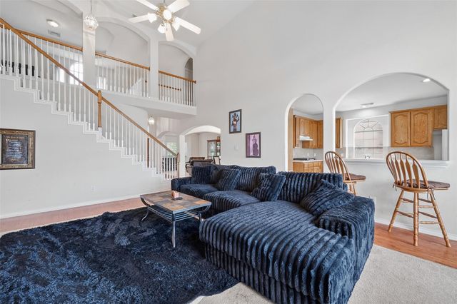 16615 Barrett Post Lane, Houston, TX 77095