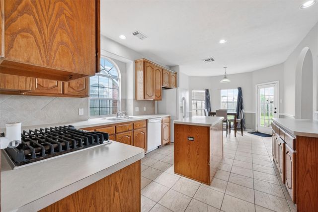 16615 Barrett Post Lane, Houston, TX 77095