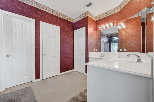 16615 Barrett Post Lane, Houston, TX 77095
