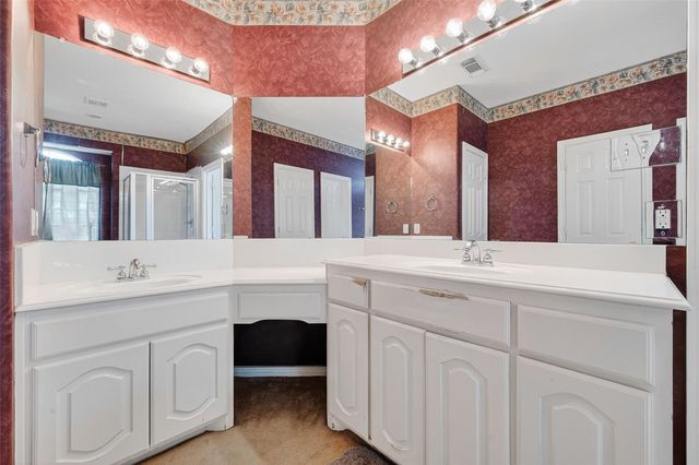16615 Barrett Post Lane, Houston, TX 77095