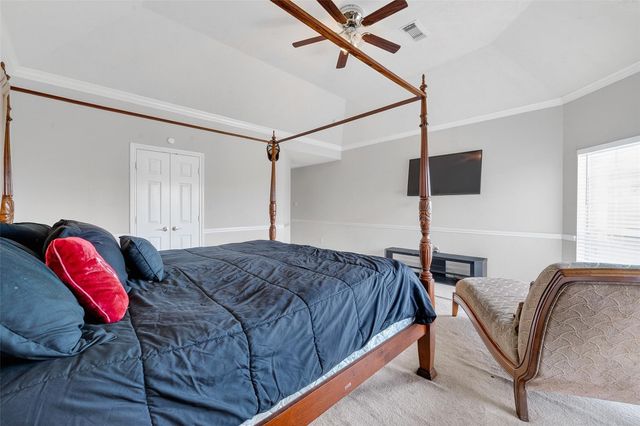 16615 Barrett Post Lane, Houston, TX 77095