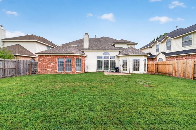 16615 Barrett Post Lane, Houston, TX 77095