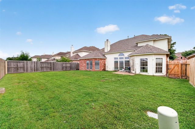 16615 Barrett Post Lane, Houston, TX 77095