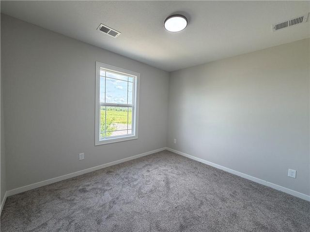 16871 W 164th Terrace, Olathe, KS 66062