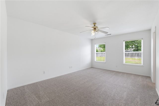 6208 Meadow Well Avenue, Bentonville, AR 72713