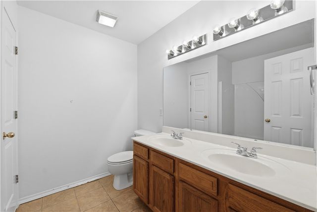 6208 Meadow Well Avenue, Bentonville, AR 72713