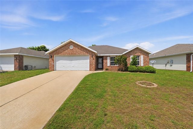 6208 Meadow Well Avenue, Bentonville, AR 72713