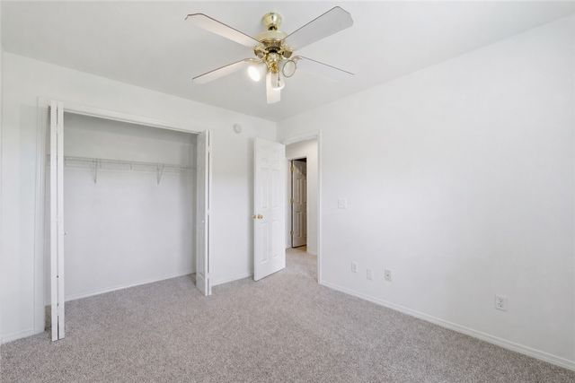 6208 Meadow Well Avenue, Bentonville, AR 72713