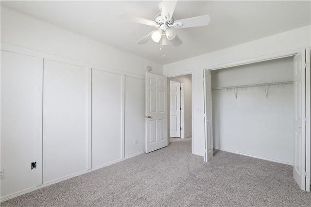 6208 Meadow Well Avenue, Bentonville, AR 72713