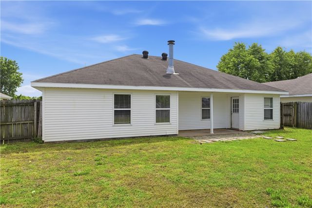 6208 Meadow Well Avenue, Bentonville, AR 72713
