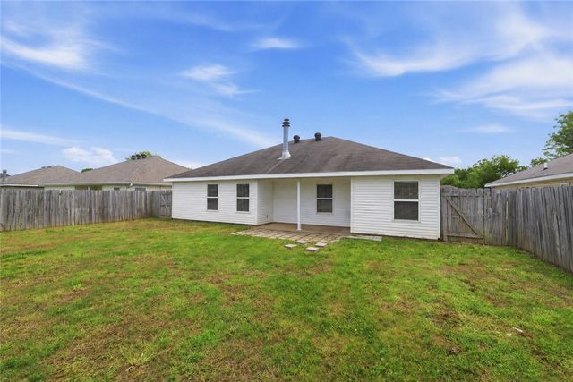 6208 Meadow Well Avenue, Bentonville, AR 72713
