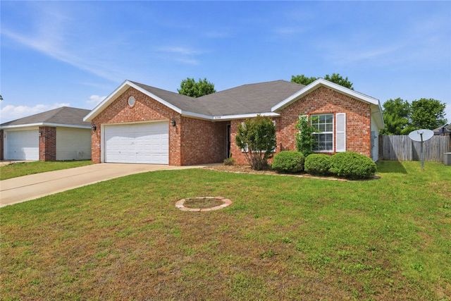 6208 Meadow Well Avenue, Bentonville, AR 72713
