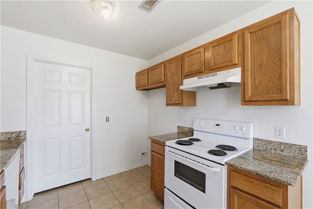 6208 Meadow Well Avenue, Bentonville, AR 72713