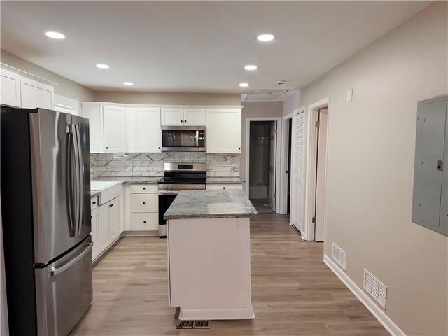 2060 Claude Street NW, Atlanta, GA 30318