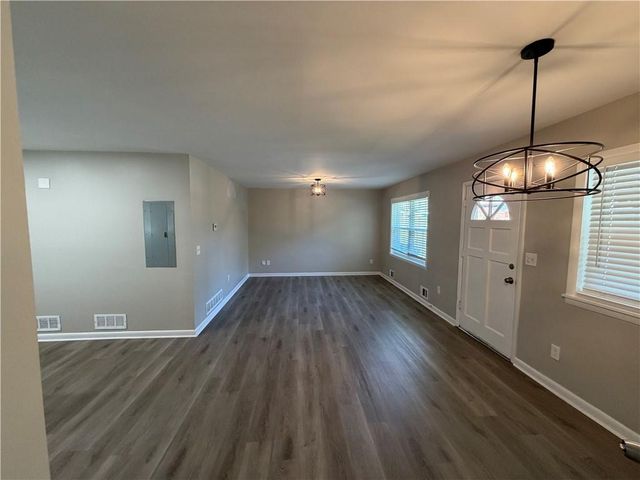 2060 Claude Street NW, Atlanta, GA 30318