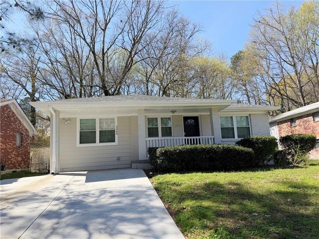 2060 Claude Street NW, Atlanta, GA 30318