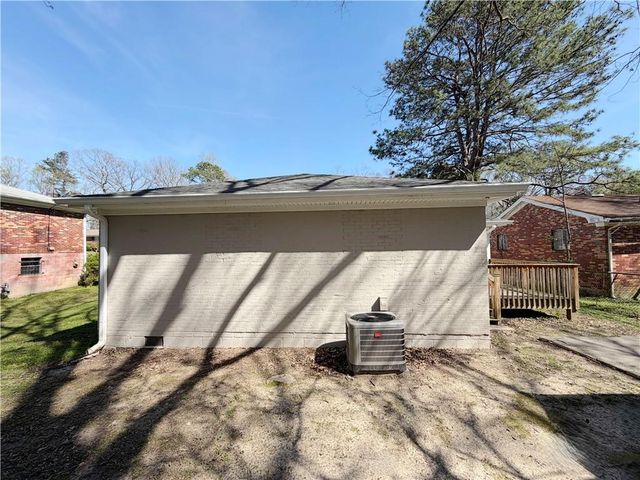 2060 Claude Street NW, Atlanta, GA 30318