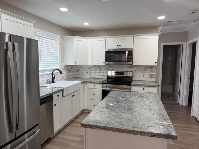 2060 Claude Street NW, Atlanta, GA 30318