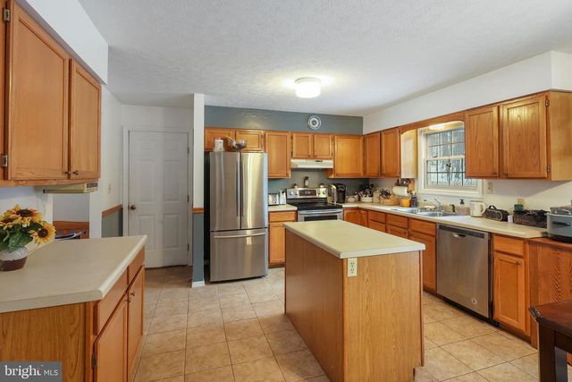 33 TEABERRY RIDGE RD, Lonaconing, MD 21539