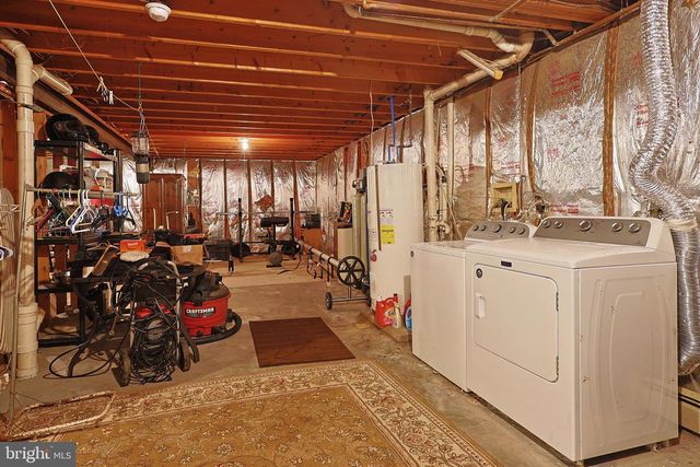 33 TEABERRY RIDGE RD, Lonaconing, MD 21539