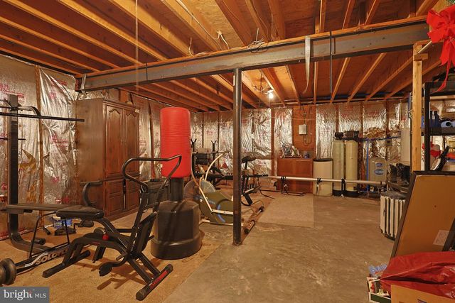 33 TEABERRY RIDGE RD, Lonaconing, MD 21539